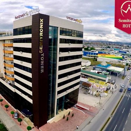 Semitronix Hotel Prishtina Pristina Eksteriør bilde